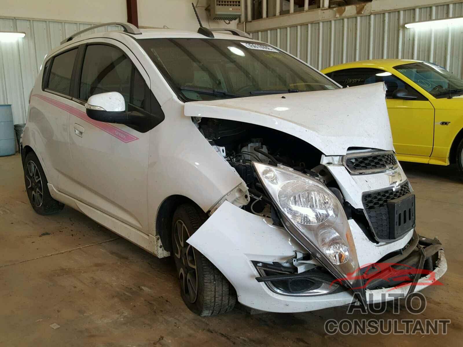 CHEVROLET SPARK 2015 - KL8CF6S97FC726061