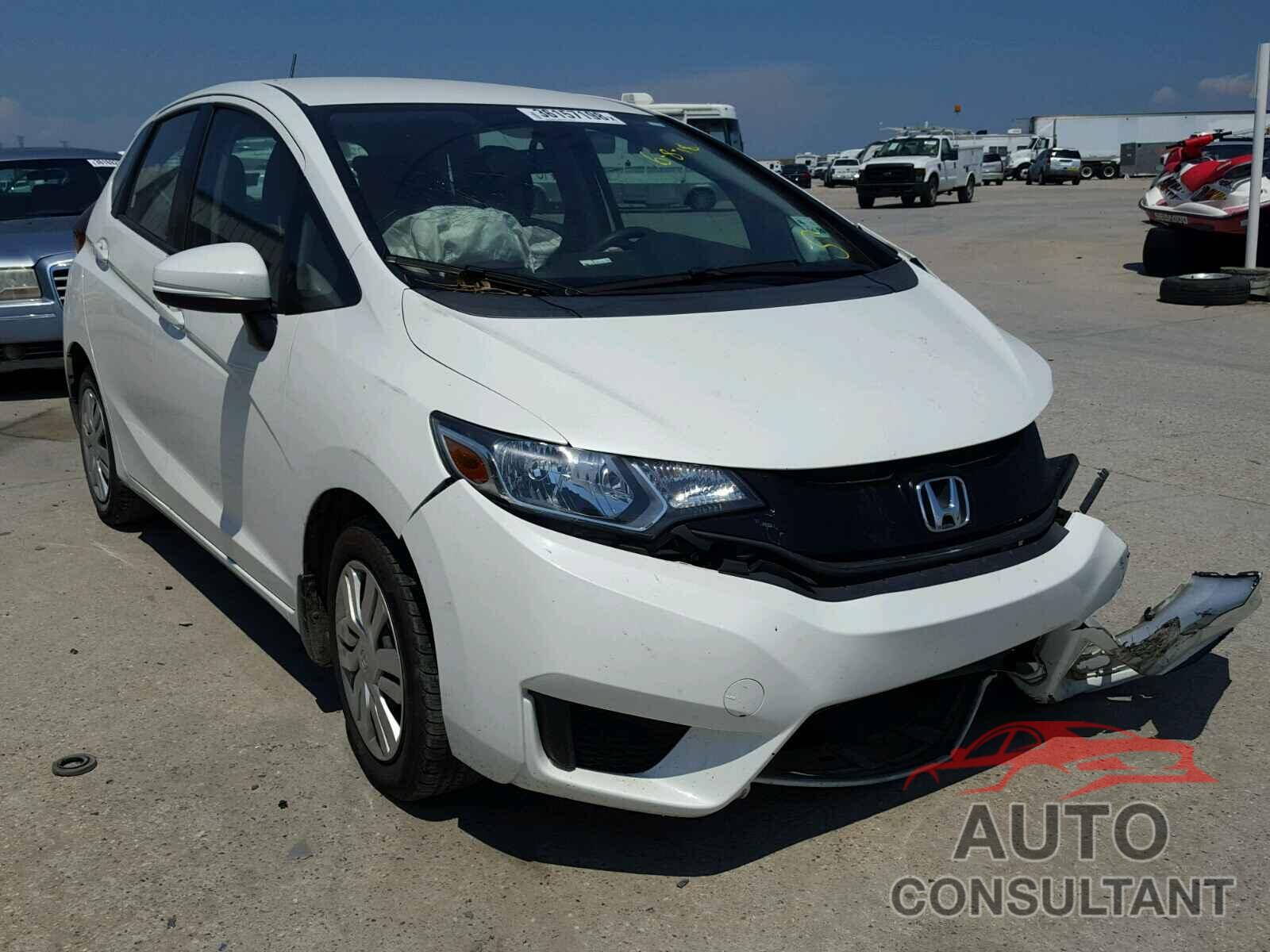 HONDA FIT 2015 - 3HGGK5G58FM750275