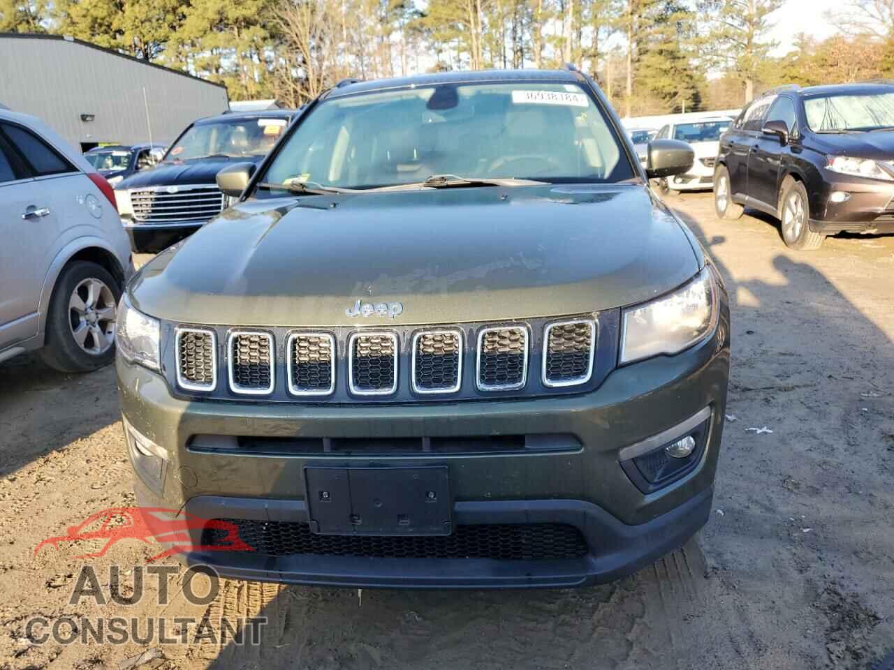JEEP COMPASS 2018 - 3C4NJDBB9JT470802