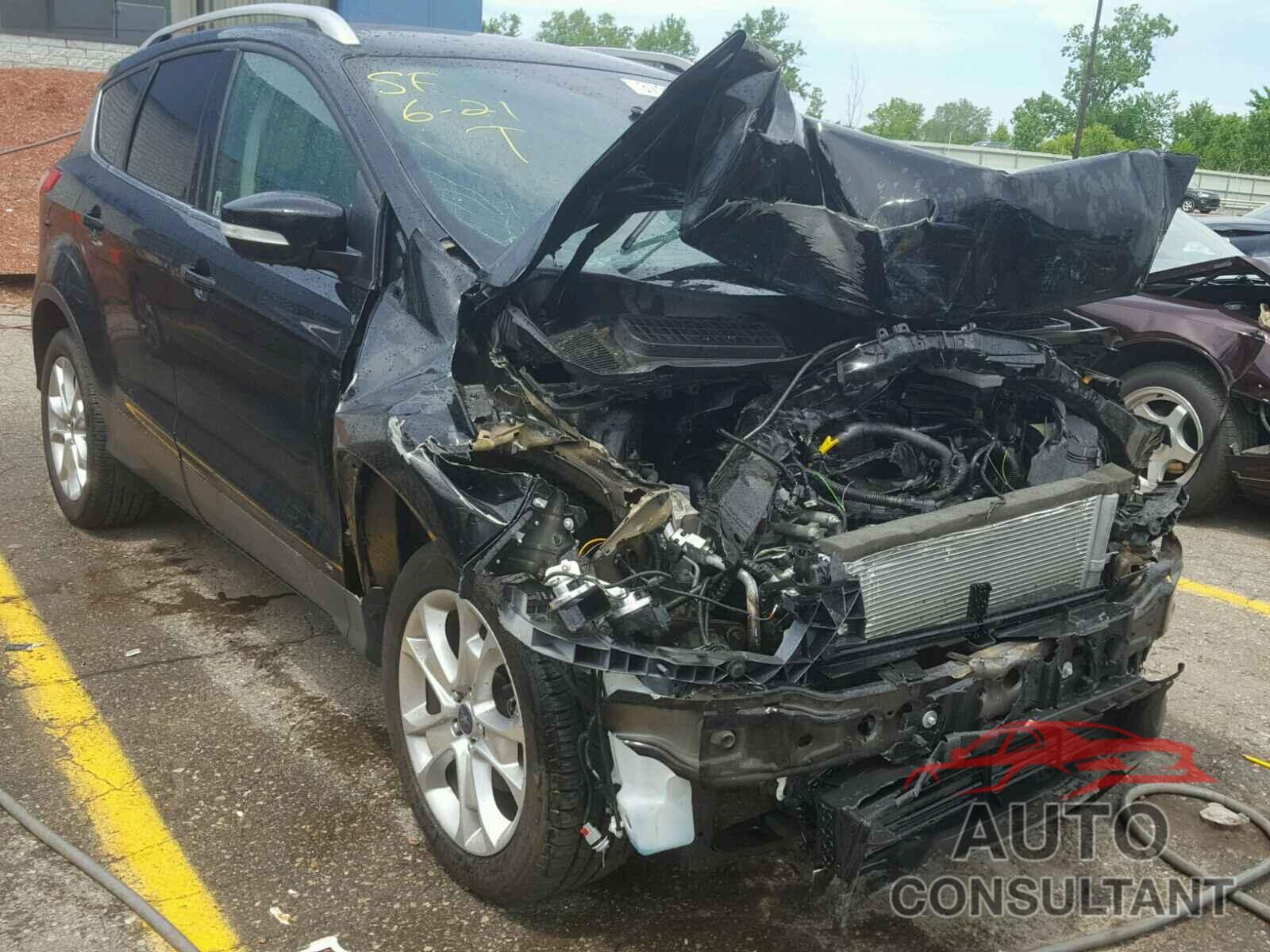 FORD ESCAPE 2016 - 1FMCU0JX8GUC56088