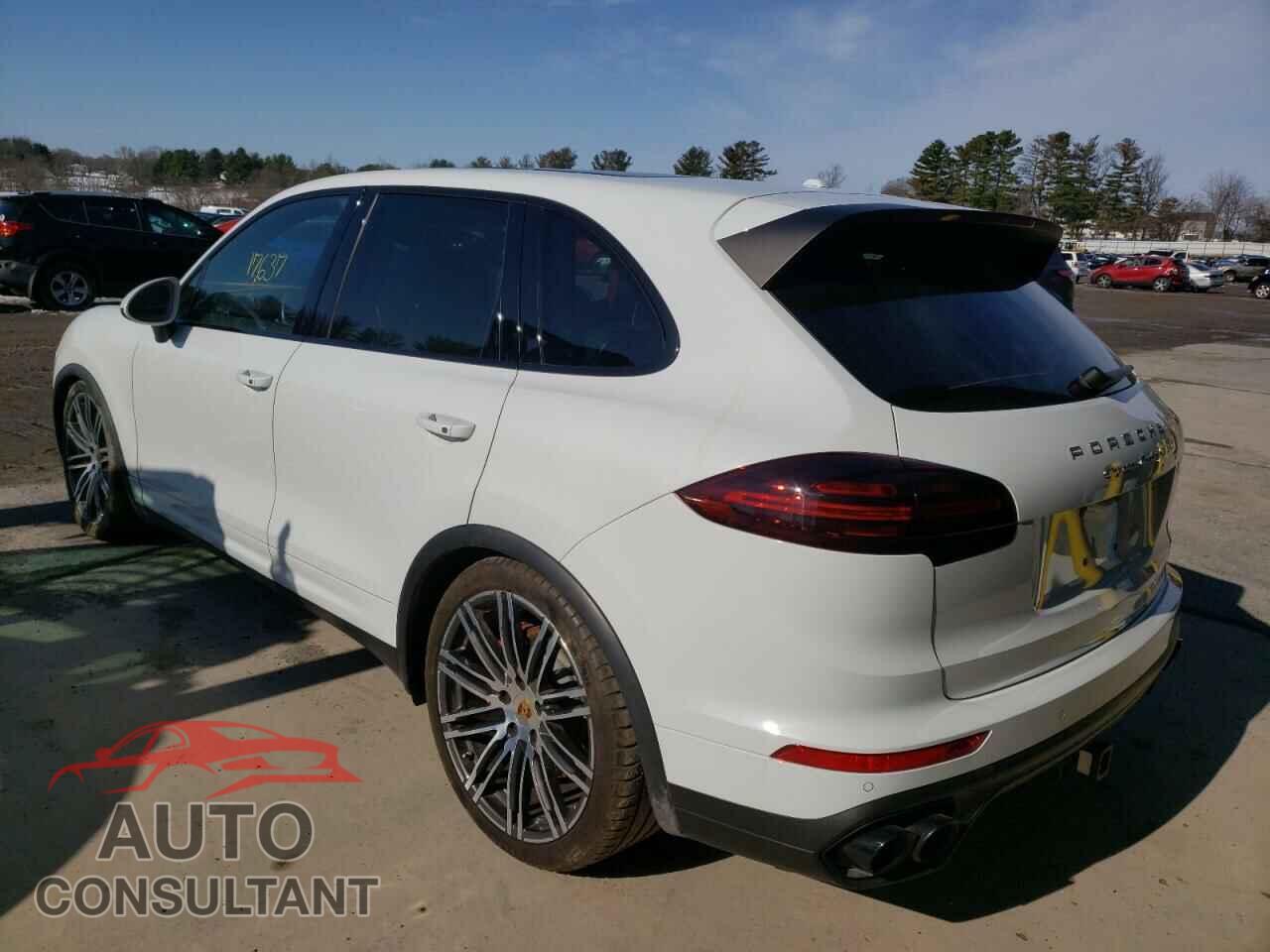 PORSCHE CAYENNE 2016 - WP1AC2A27GLA88107
