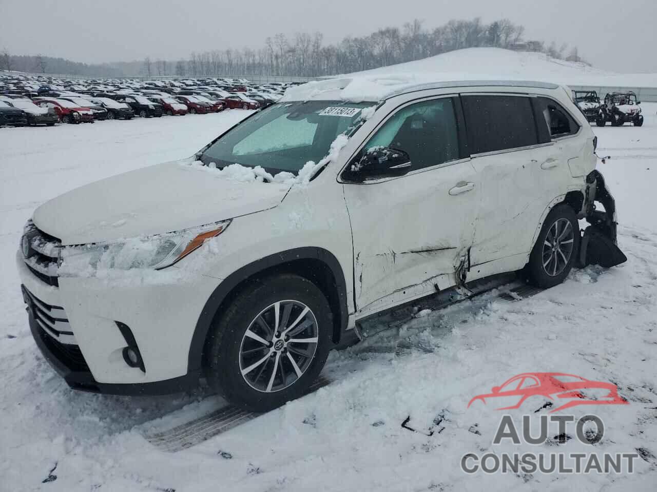 TOYOTA HIGHLANDER 2018 - 5TDJZRFH9JS556625