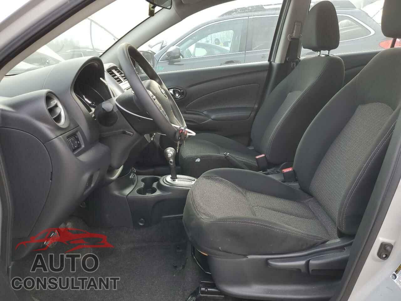 NISSAN VERSA 2019 - 3N1CN7AP3KL880669