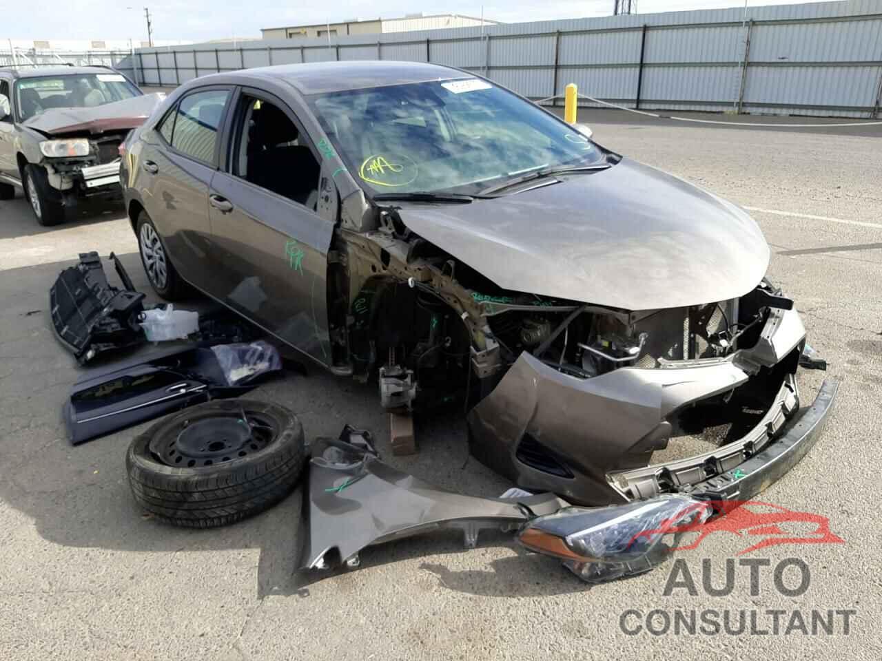 TOYOTA COROLLA 2018 - 2T1BURHE8JC968095