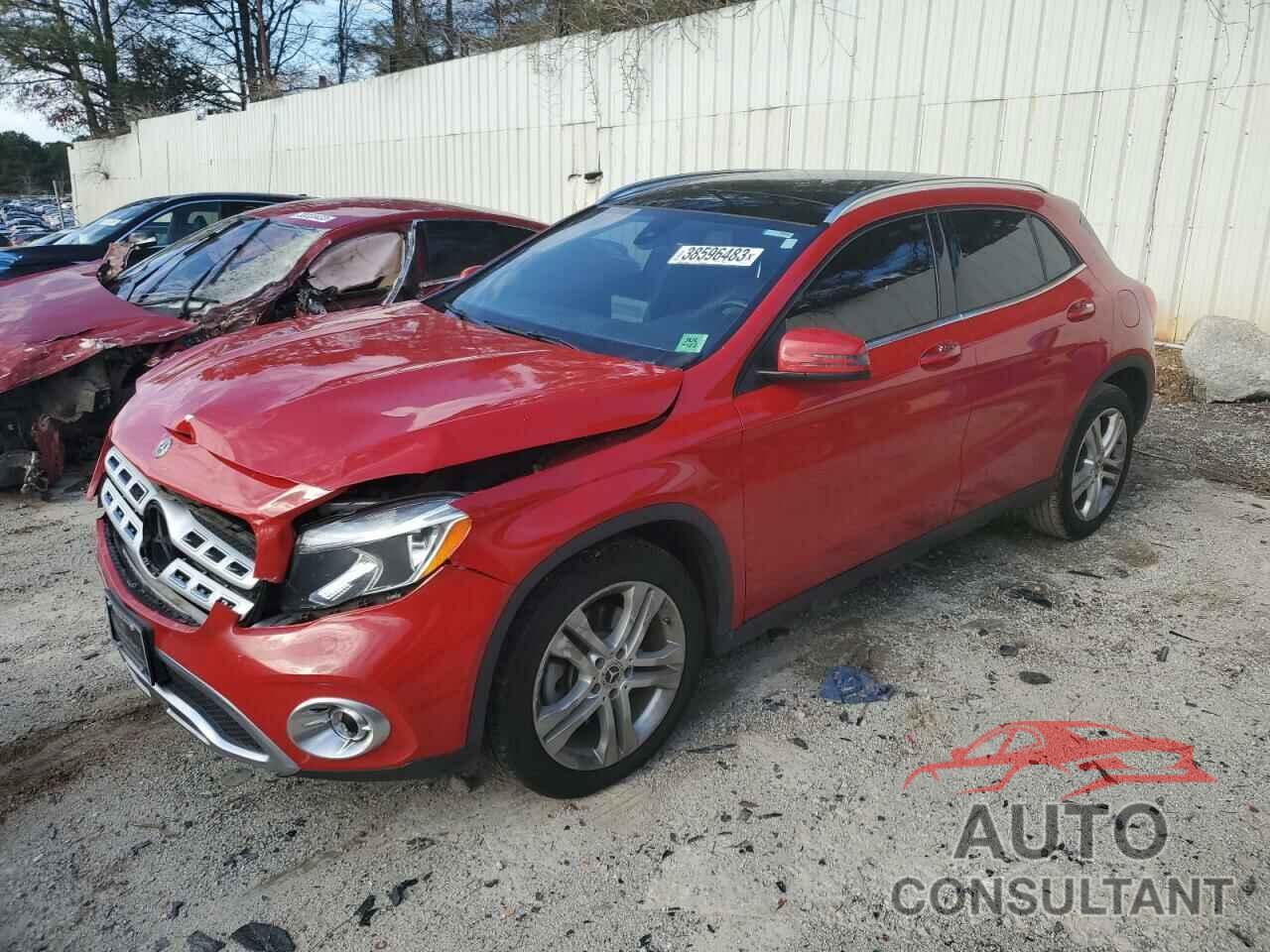 MERCEDES-BENZ GLA-CLASS 2018 - WDCTG4GB9JJ531128