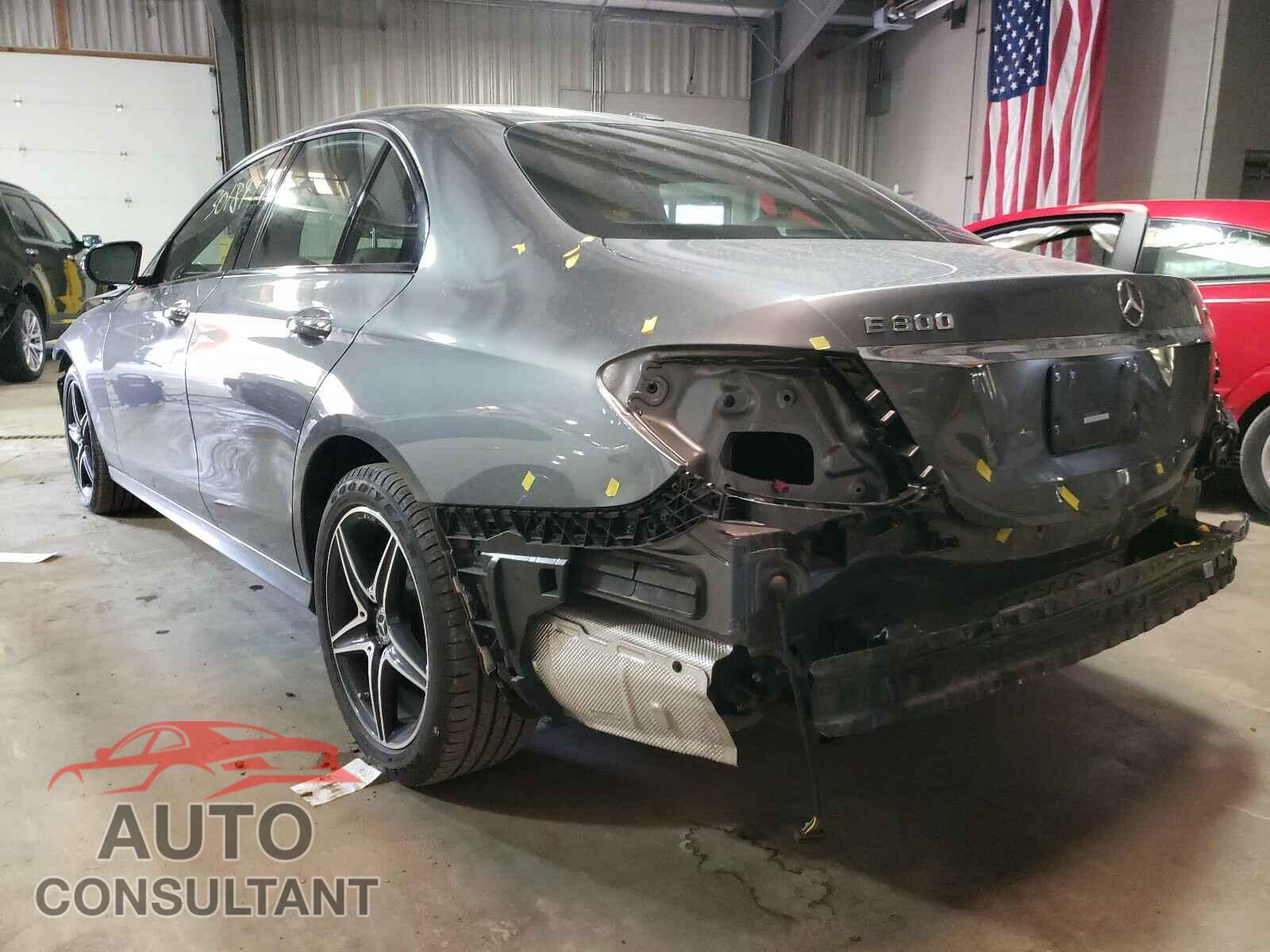 MERCEDES-BENZ E CLASS 2018 - WDDZF4KB8JA362283