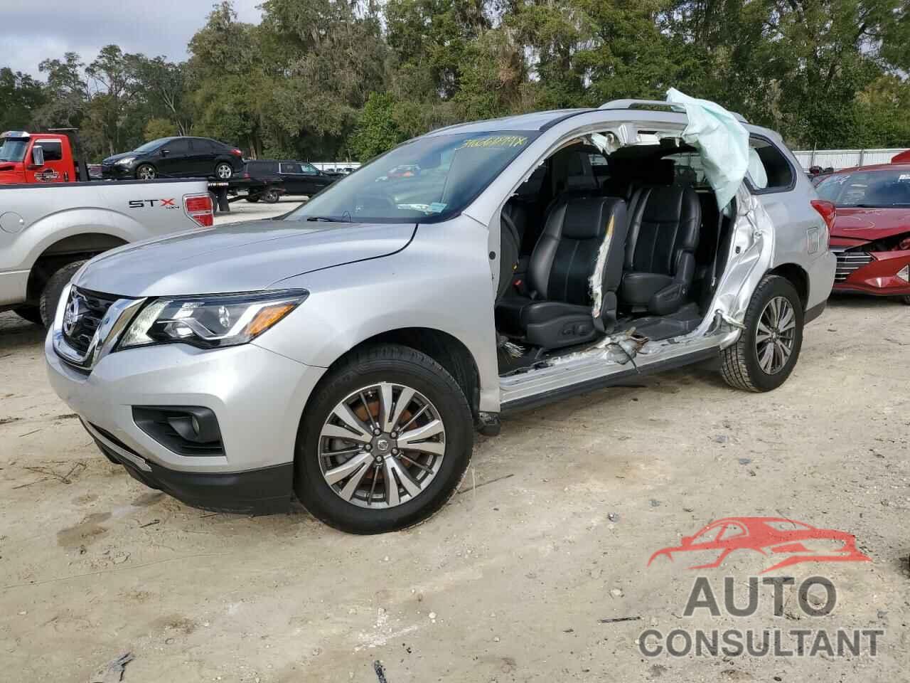 NISSAN PATHFINDER 2018 - 5N1DR2MN8JC635133