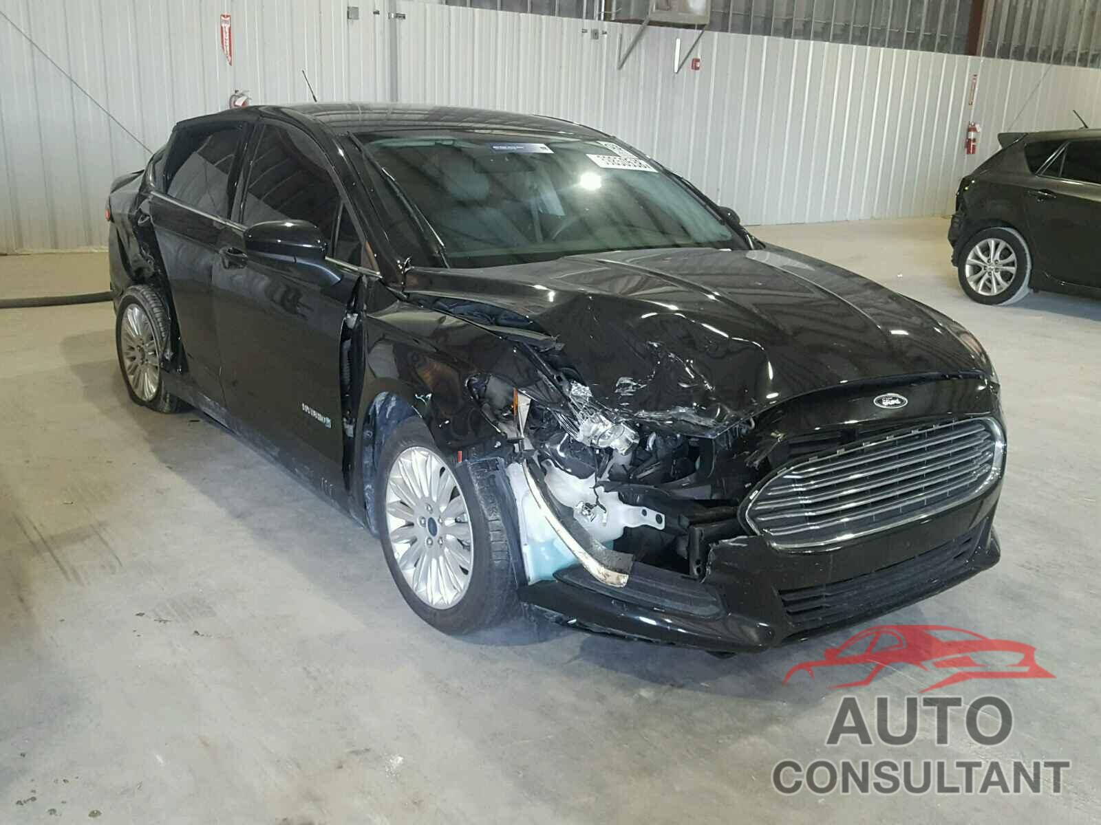 FORD FUSION 2015 - 3FA6P0UU0FR132645