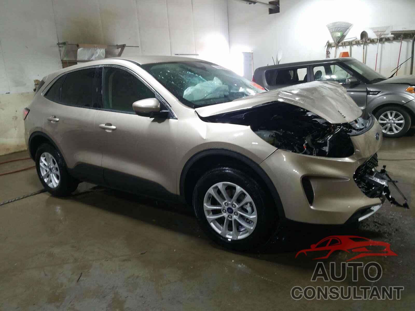FORD ESCAPE 2020 - 1FMCU9G62LUB00576