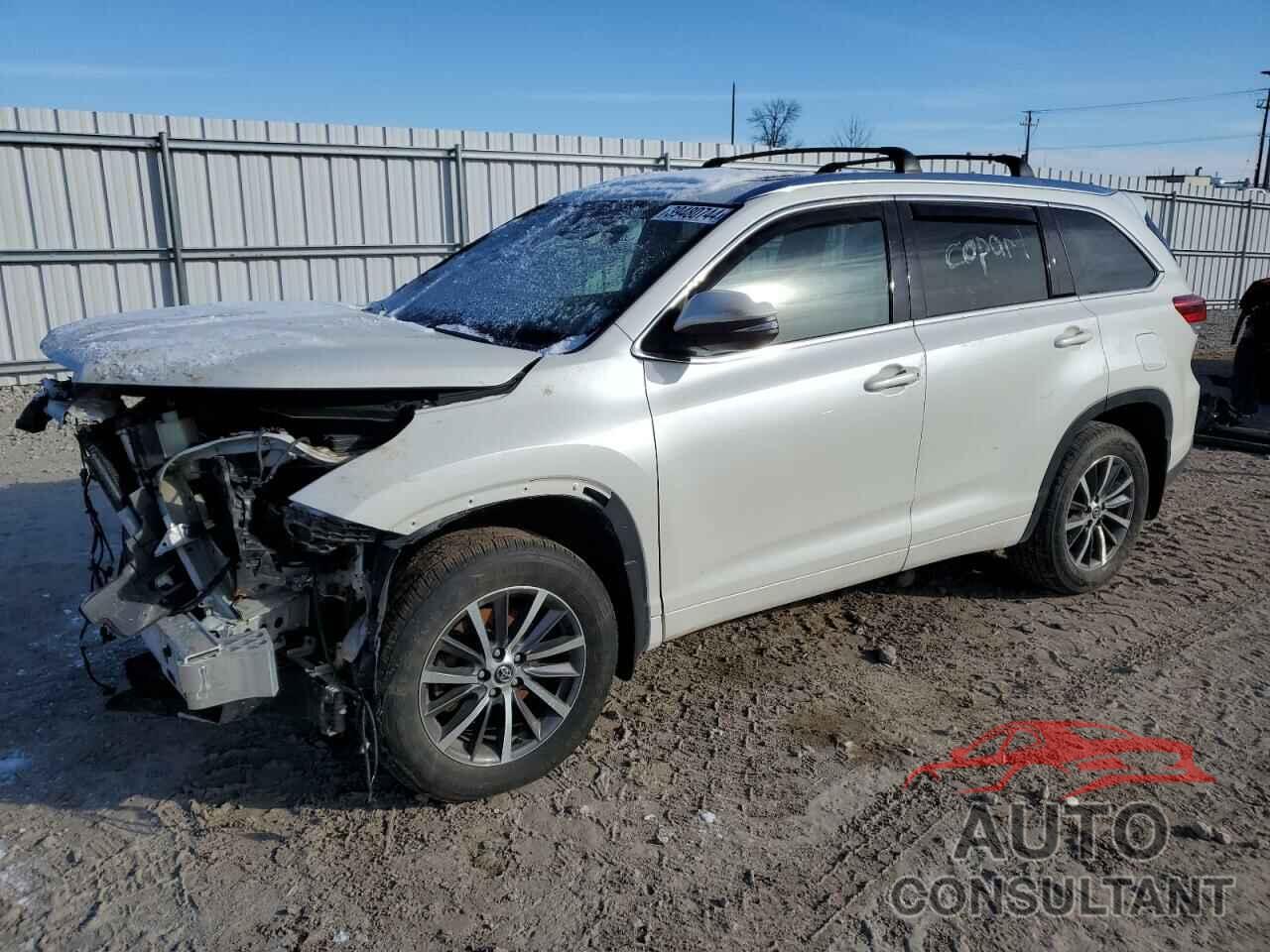 TOYOTA HIGHLANDER 2017 - 5TDJZRFH4HS515488