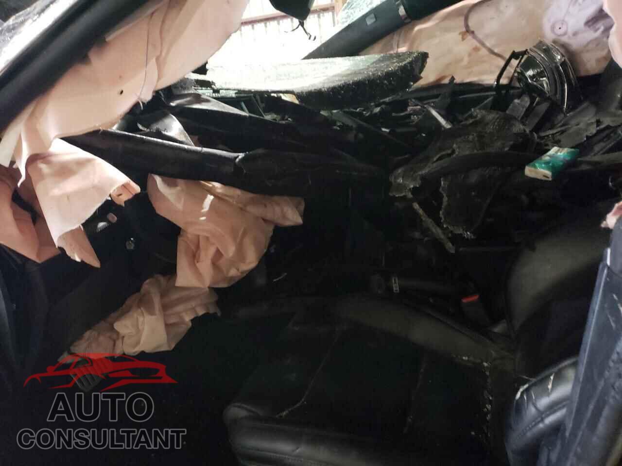 TESLA MODEL S 2021 - 5YJSA1E47MF423673