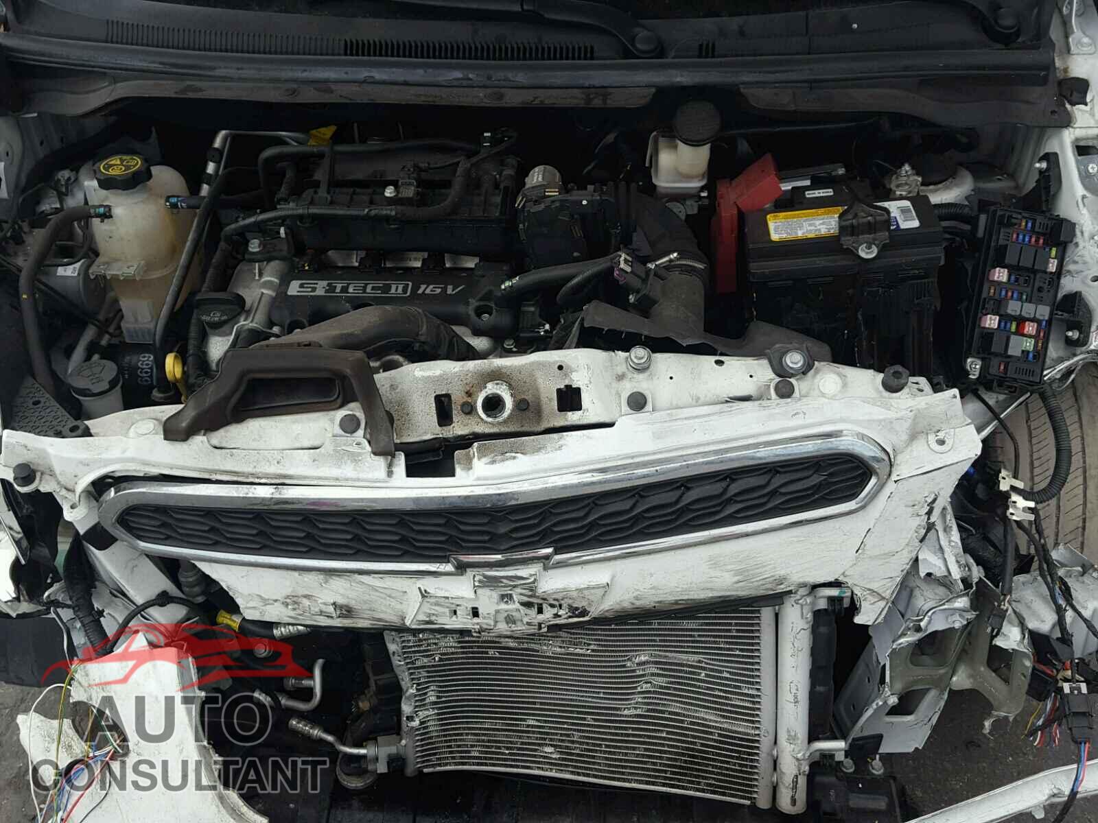 CHEVROLET SPARK 2015 - KL8CB6S90FC808564