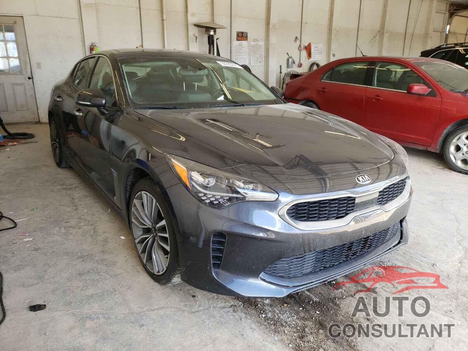 KIA STINGER 2019 - KNAE25LA4K6051743