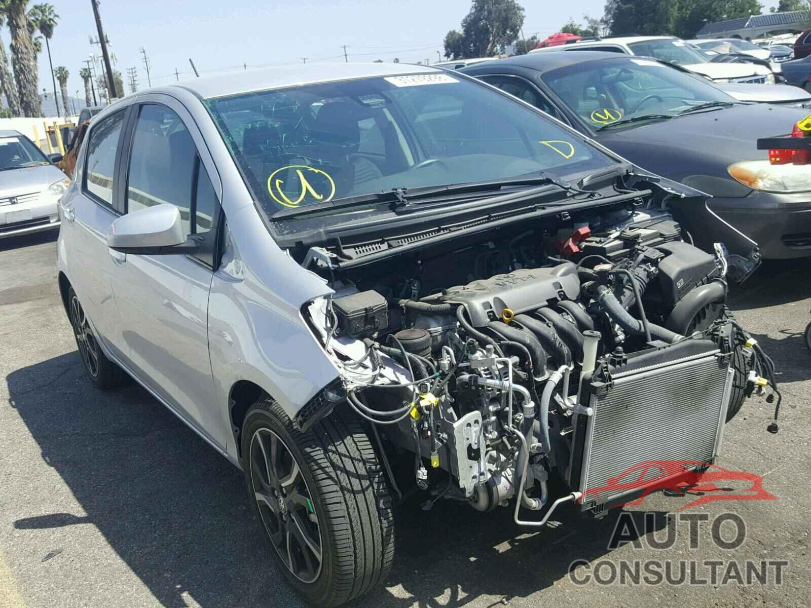 TOYOTA YARIS 2017 - VNKKTUD37HA071107