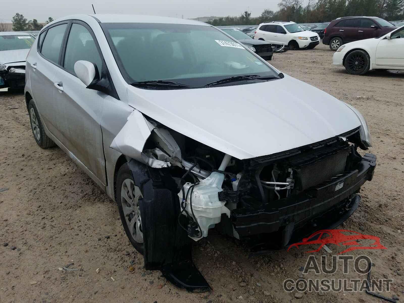 HYUNDAI ACCENT 2017 - KMHCT5AE5HU301410