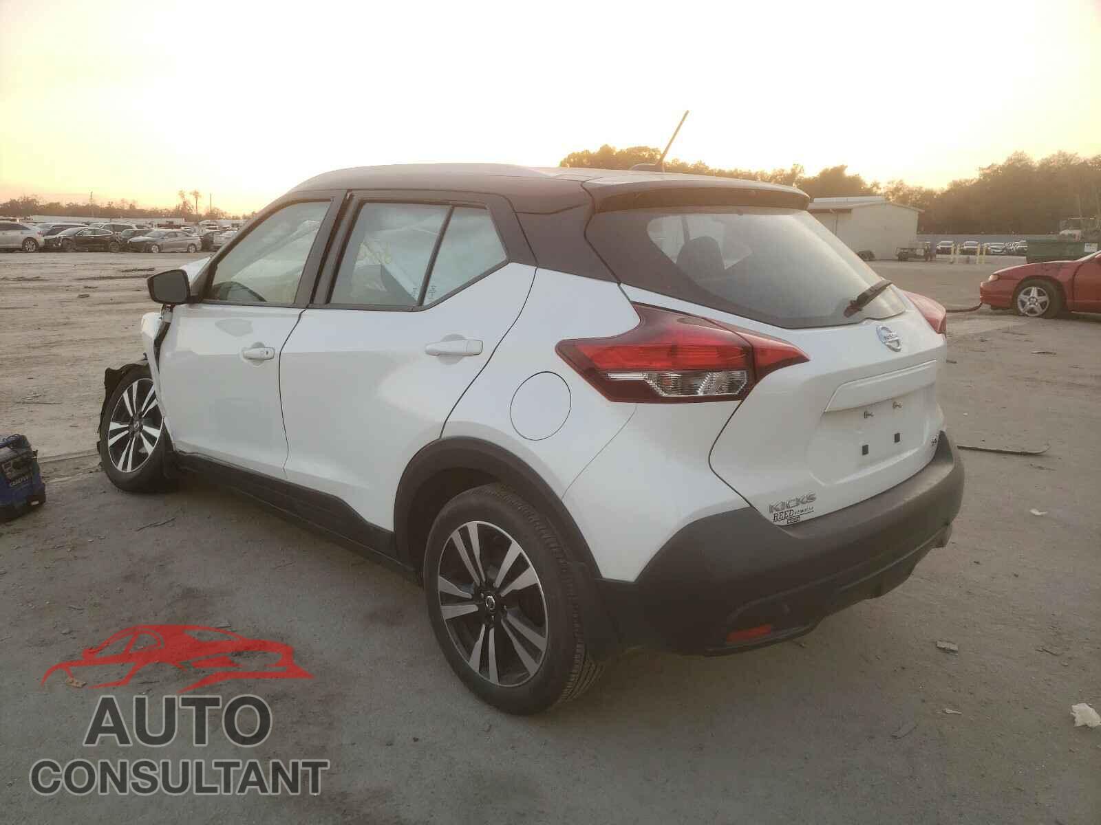 NISSAN KICKS 2019 - 3N1CP5CU3KL560883