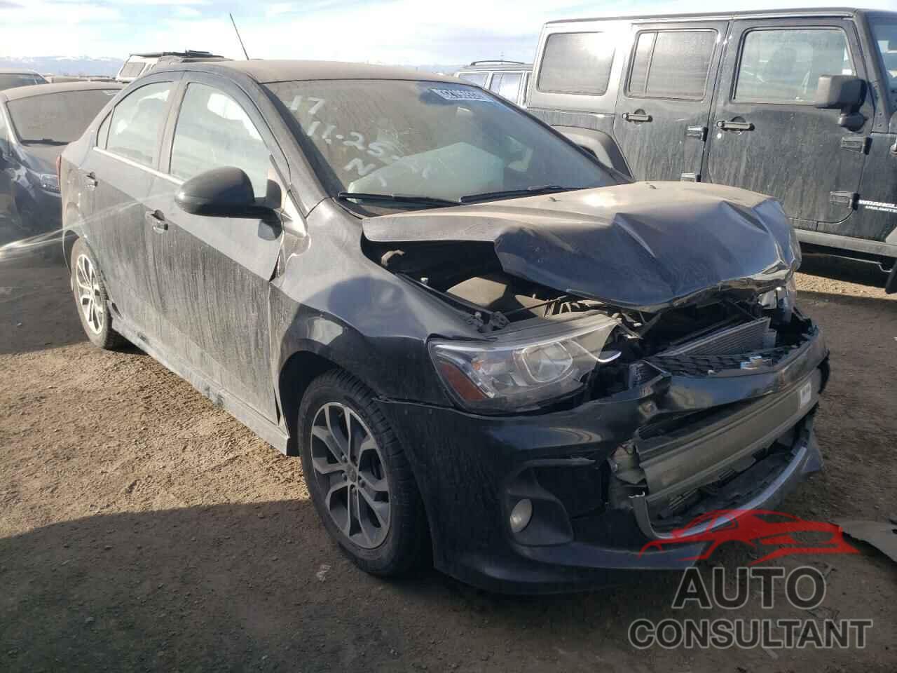CHEVROLET SONIC 2017 - 1G1JD5SB3H4135376