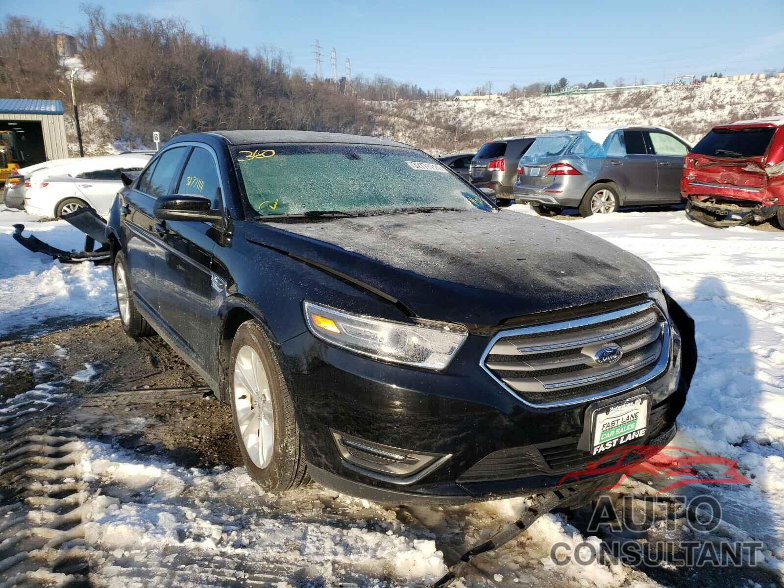 FORD TAURUS 2017 - 1FAHP2E83HG132008