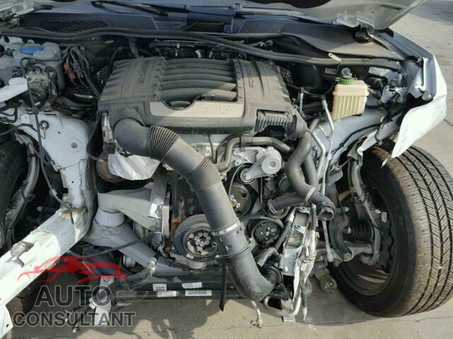 PORSCHE CAYENNE 2017 - WP1AA2A24HKA88255