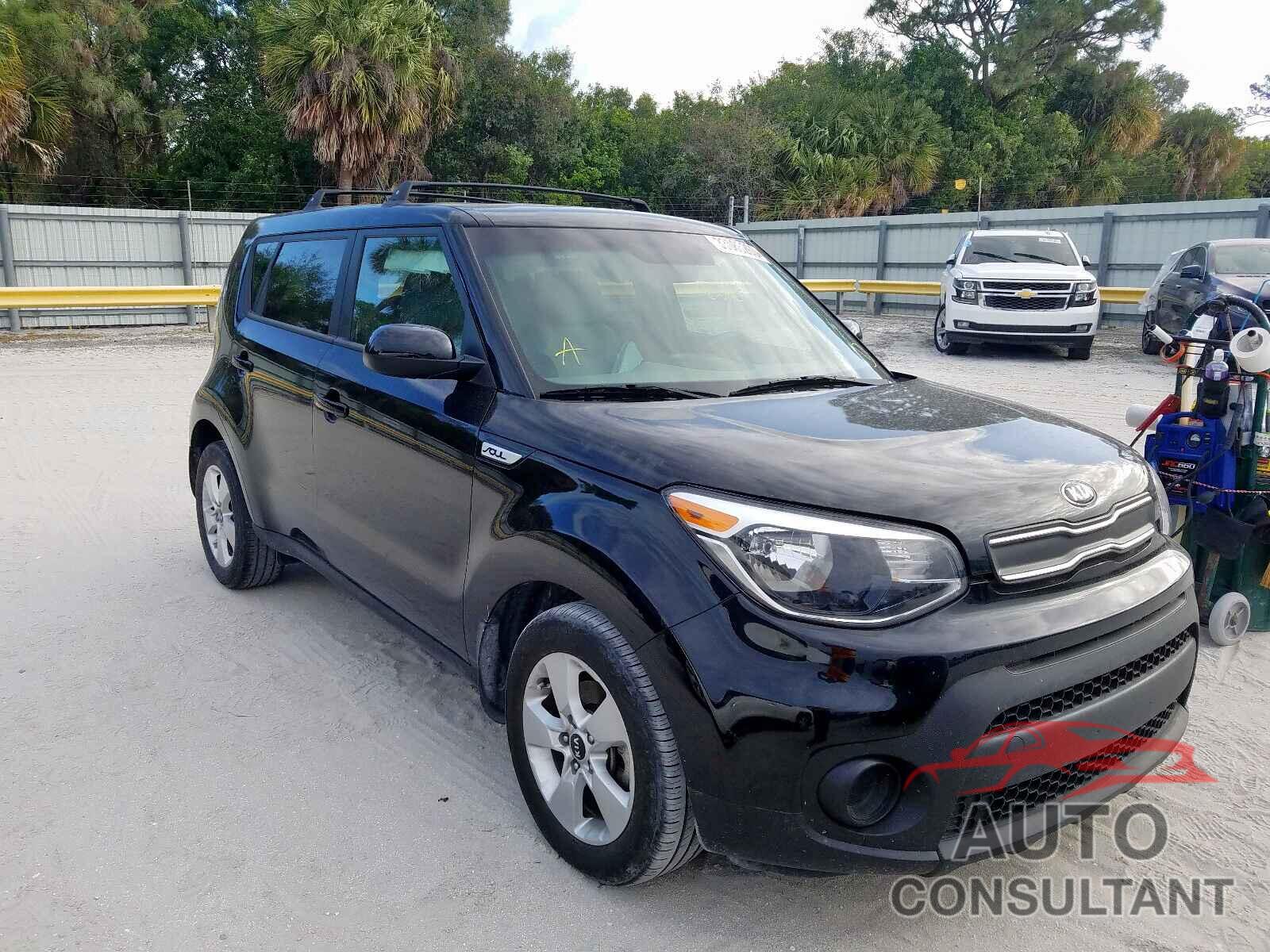 KIA SOUL 2018 - 4T1KZ1AK5MU055803