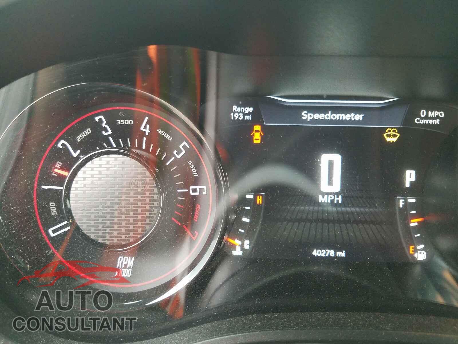 DODGE CHALLENGER 2017 - 5YFEPMAE8MP183128