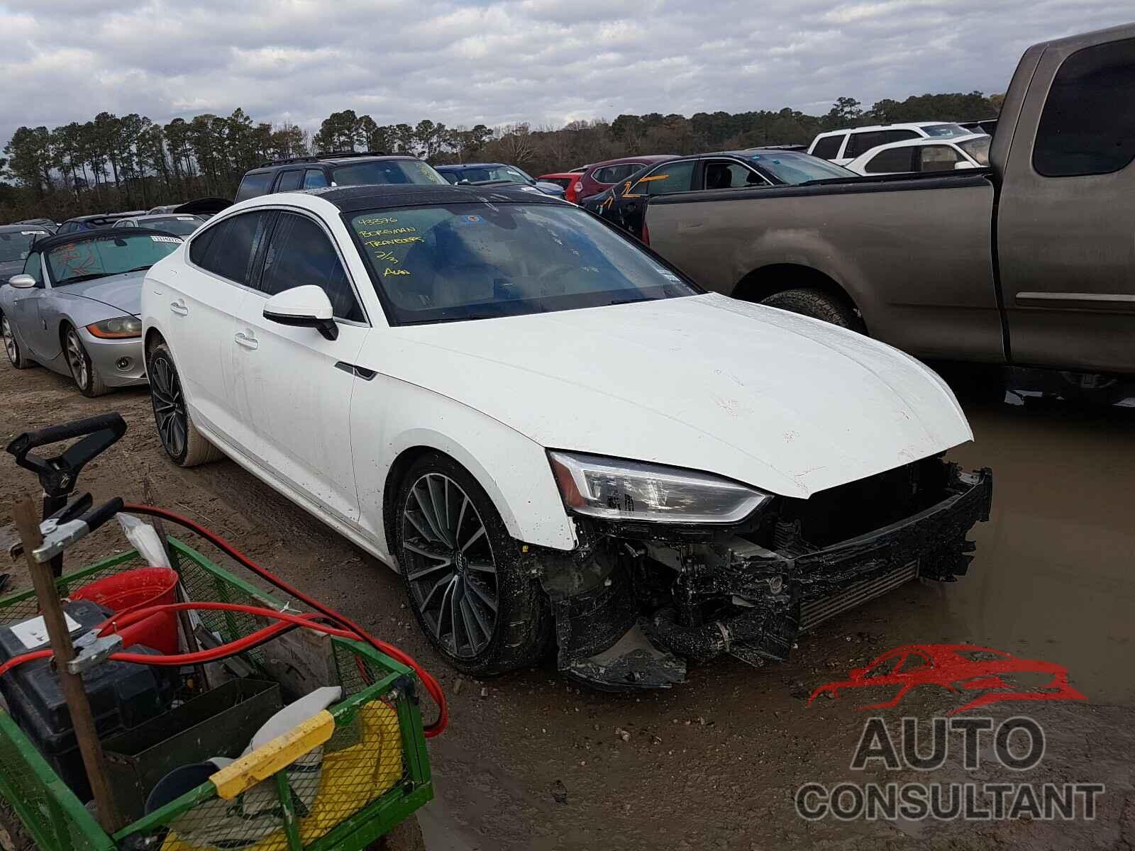 AUDI A5 2018 - WAUBNCF52JA104223