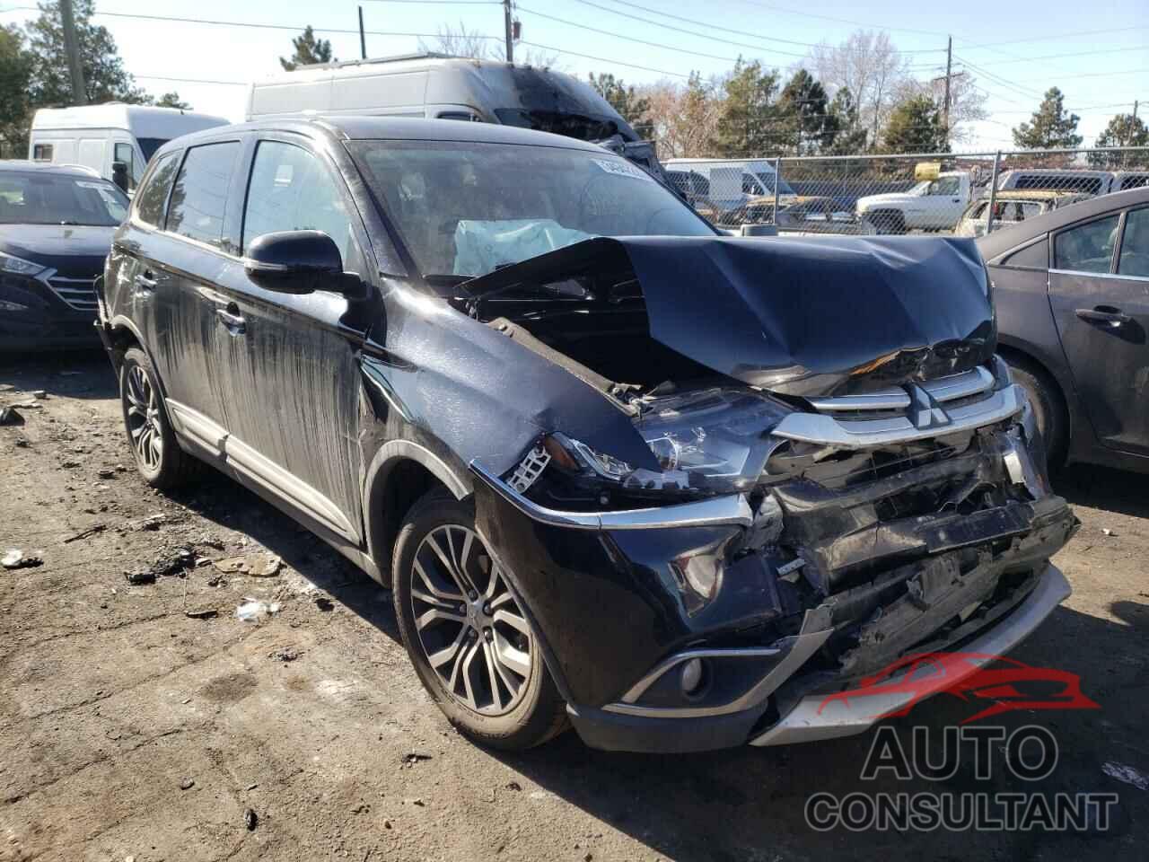 MITSUBISHI OUTLANDER 2018 - JA4AD3A39JZ023304