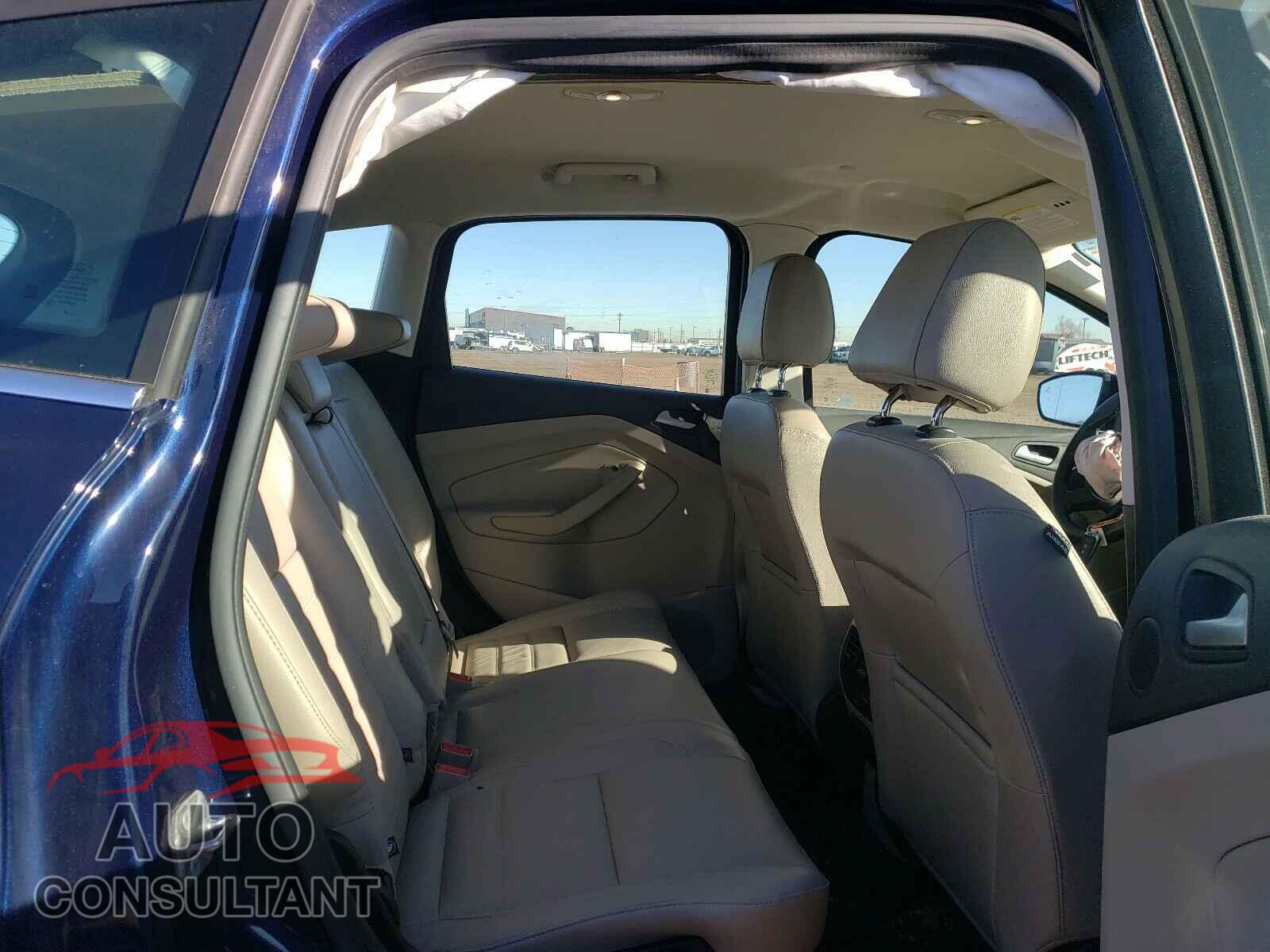 FORD CMAX 2017 - 1FADP5DU6HL118884