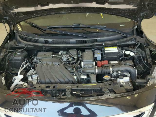 NISSAN VERSA 2016 - 1V2TR2CA4MC577314