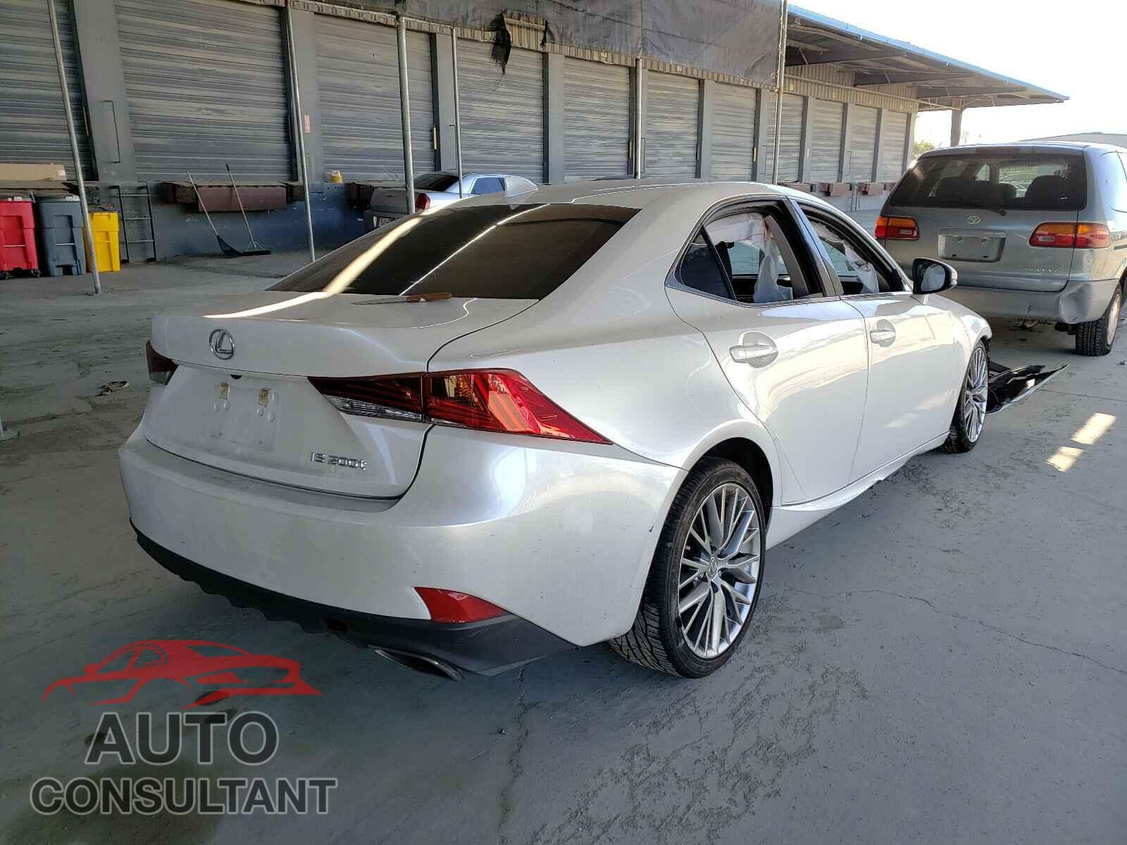 LEXUS IS 2017 - JTHBA1D26H5042337