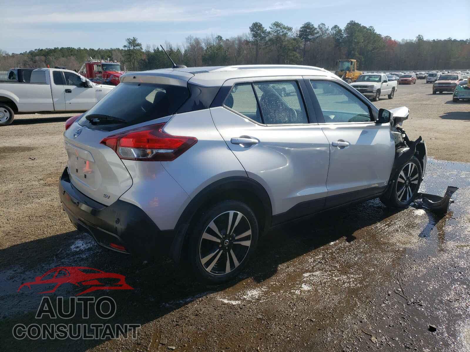 NISSAN KICKS 2019 - 3N1CP5CV1LL495428