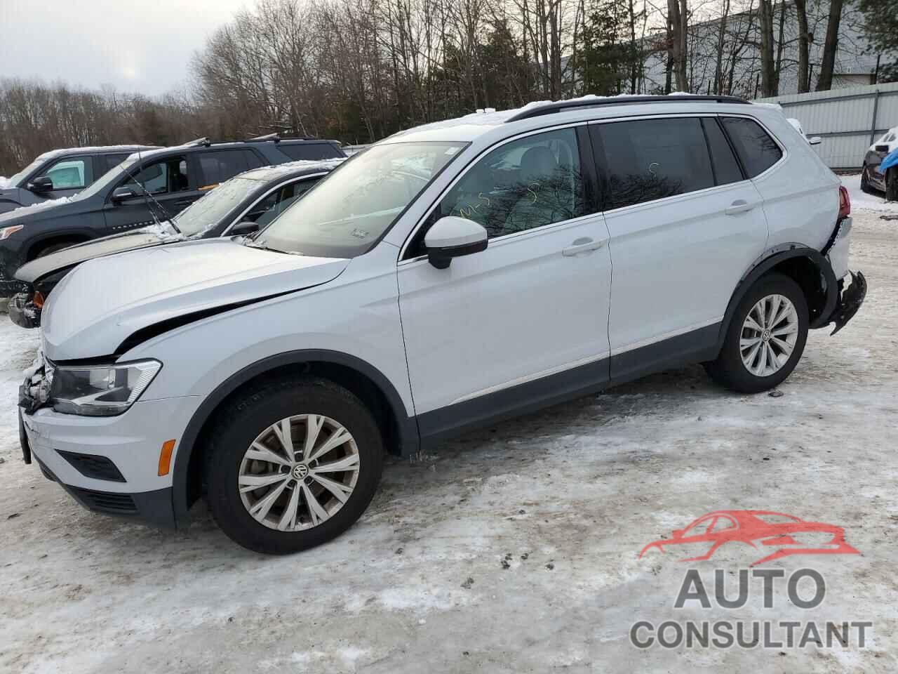 VOLKSWAGEN TIGUAN 2018 - 3VV3B7AX6JM214082