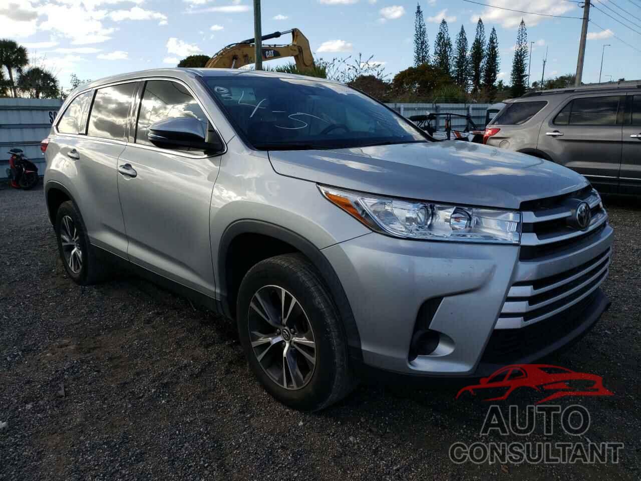 TOYOTA HIGHLANDER 2019 - 5TDZARFH2KS059444