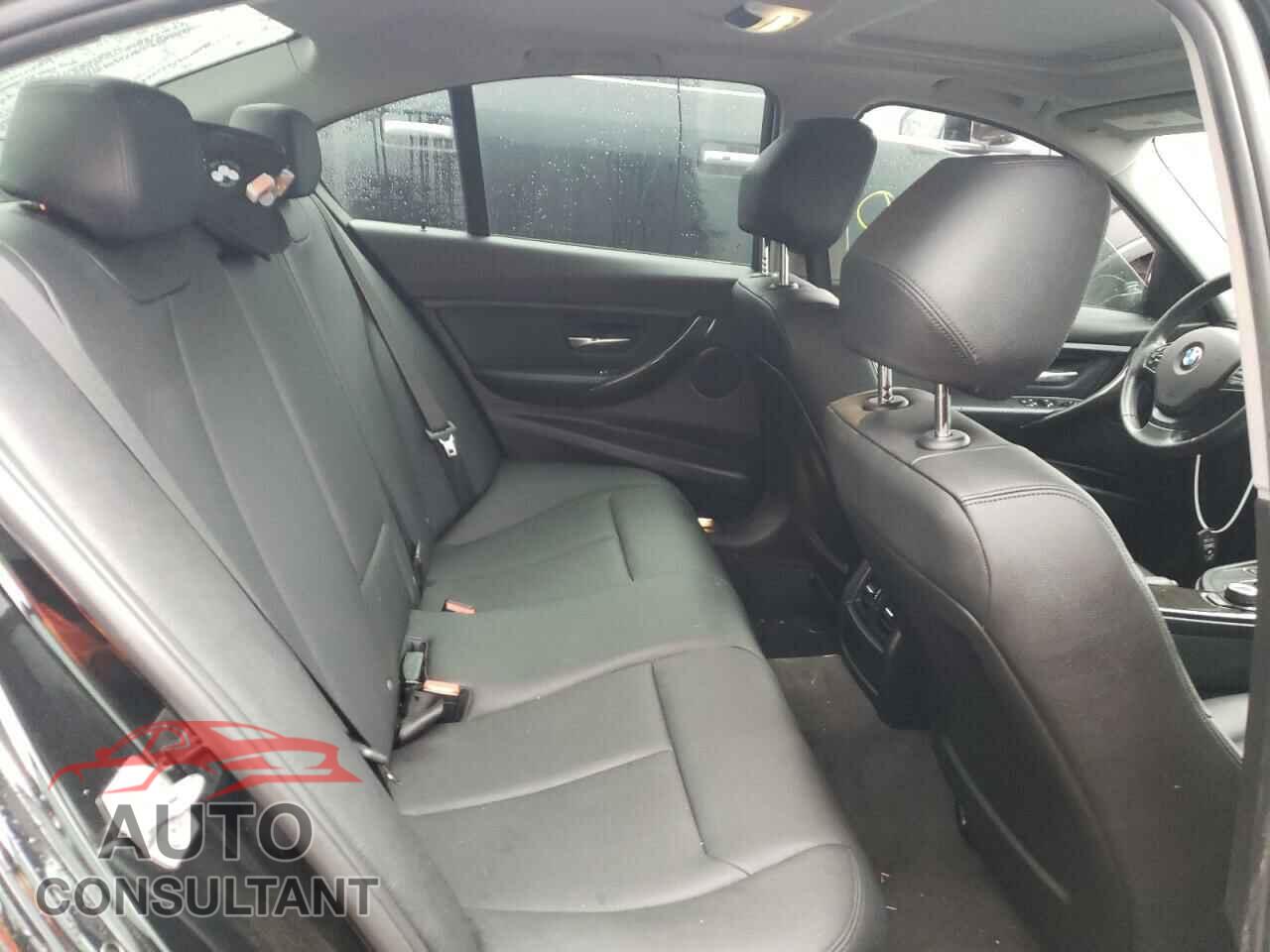 BMW 3 SERIES 2016 - WBA8E5G5XGNU20085
