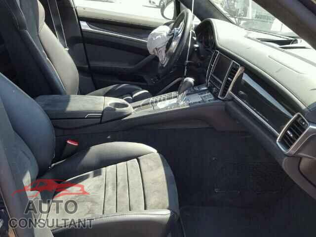 PORSCHE PANAMERA 2016 - WP0AF2A75GL080480