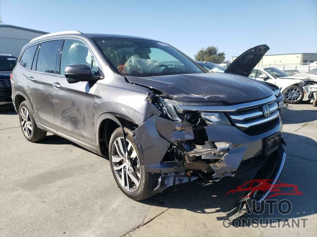 HONDA PILOT 2017 - 5FNYF6H93HB039170