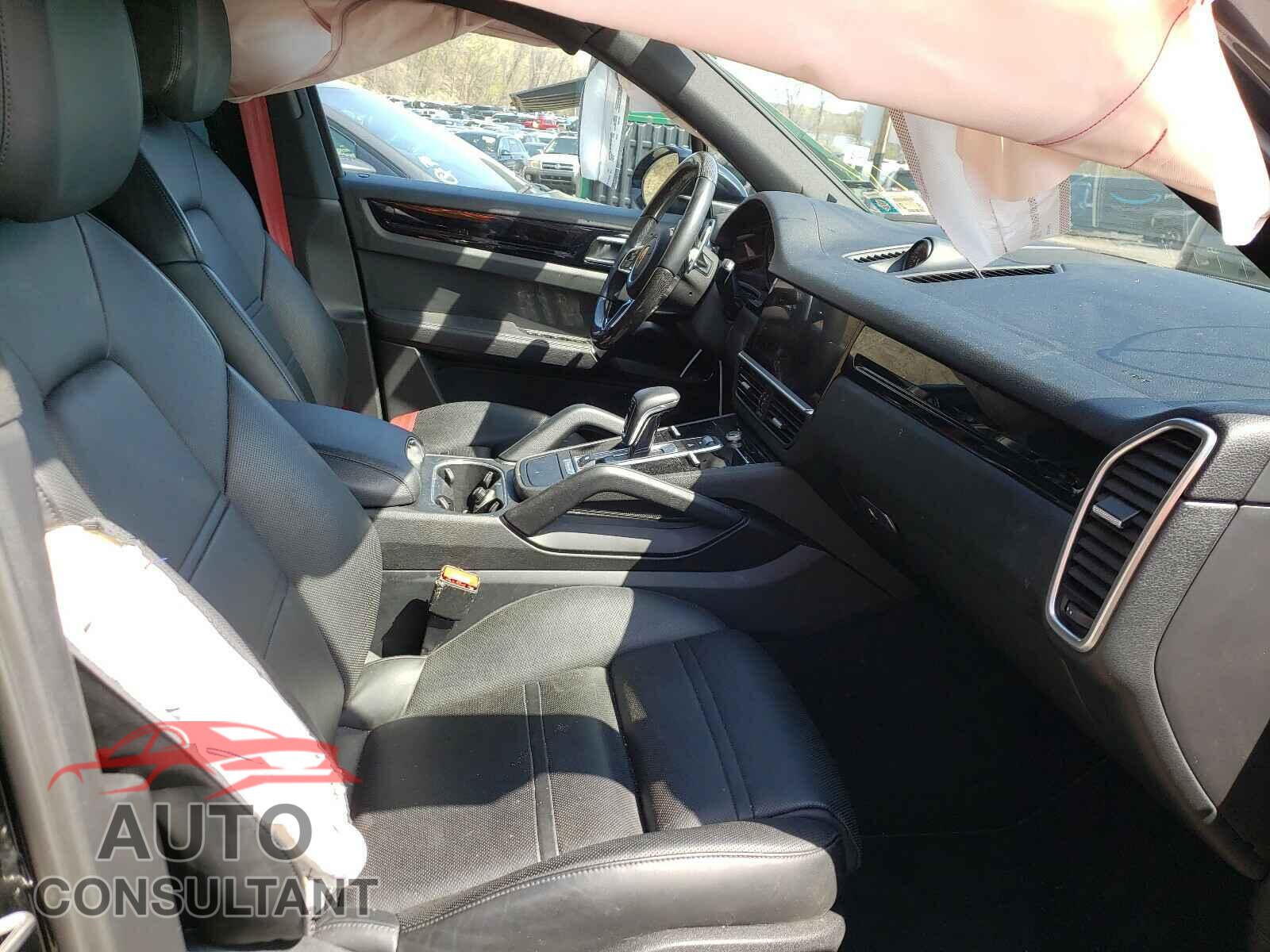 PORSCHE CAYENNE 2019 - WP1AA2AY6KDA11290