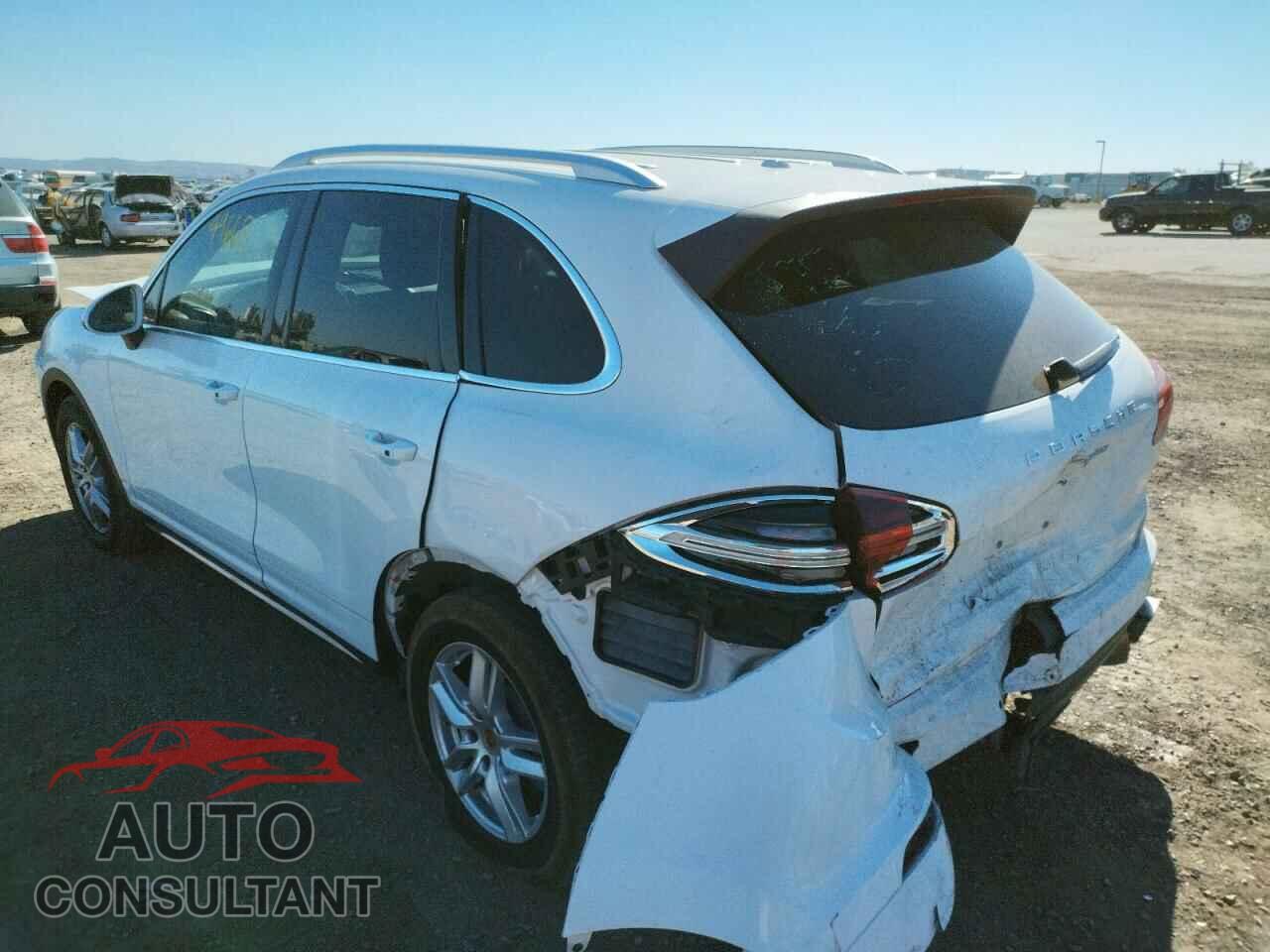 PORSCHE CAYENNE 2016 - WP1AA2A2XGKA10674