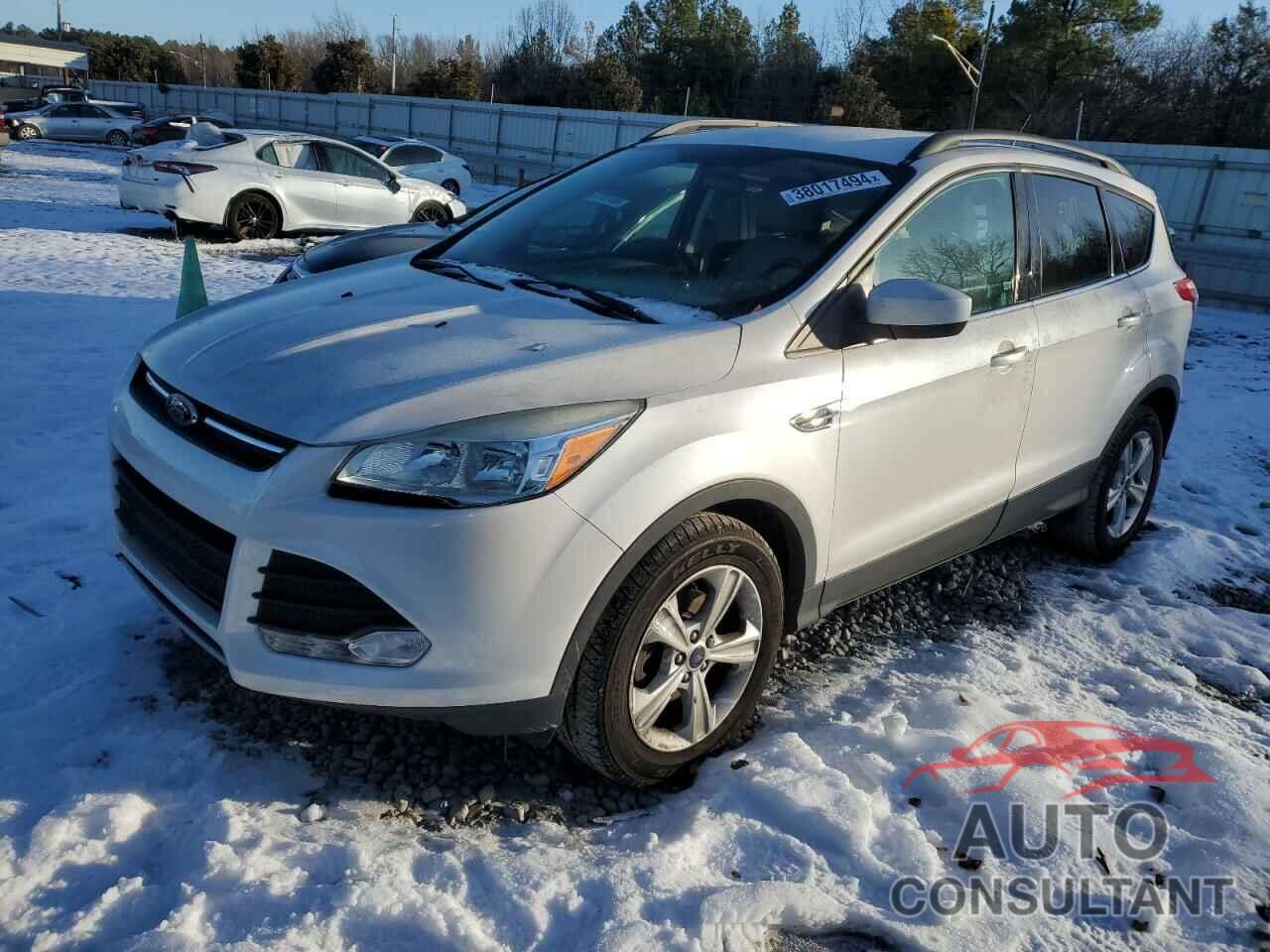 FORD ESCAPE 2015 - 1FMCU0GX5FUB03495