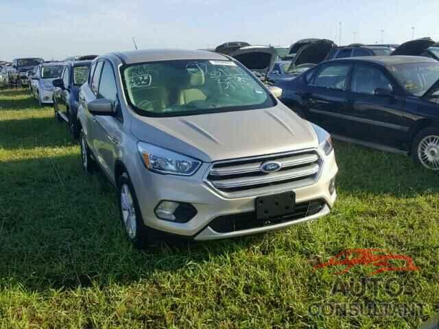 FORD ESCAPE 2017 - 1FMCU0GD8HUB01782