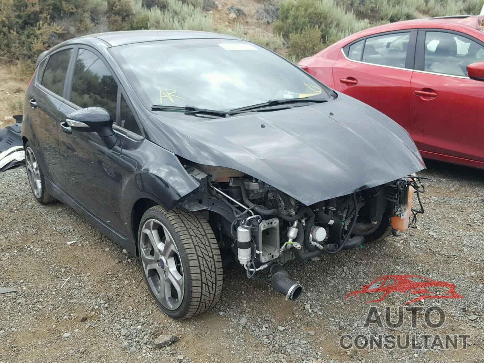 FORD FIESTA 2015 - 3FADP4GX8FM149467