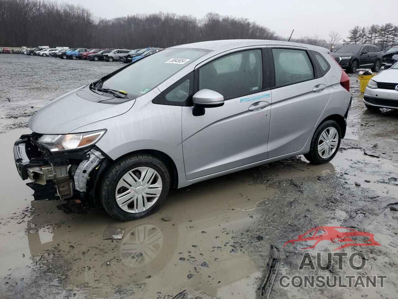 HONDA FIT 2019 - 3HGGK5H44KM704815