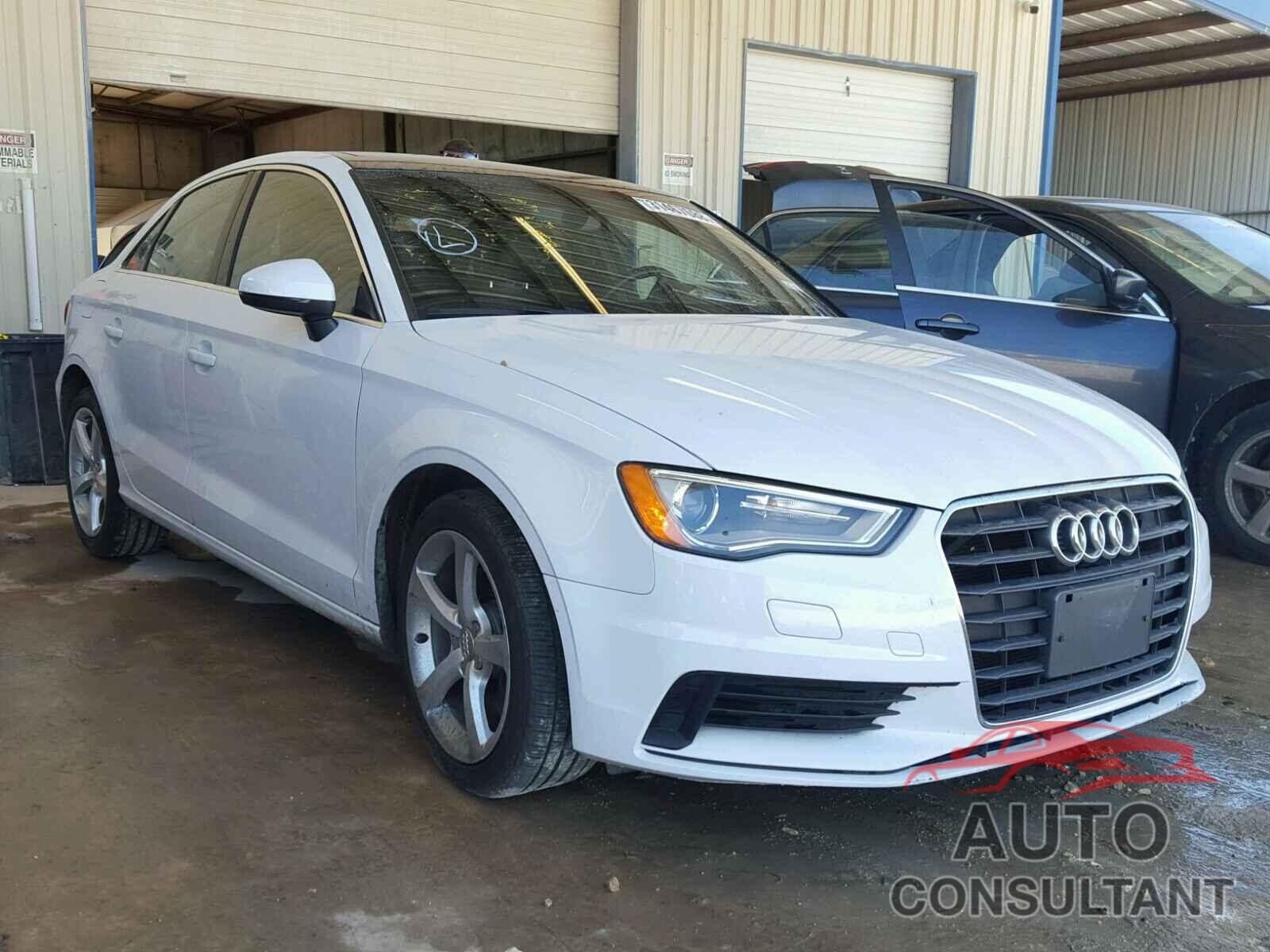 AUDI A3 2015 - WBXHU7C33H5H37834