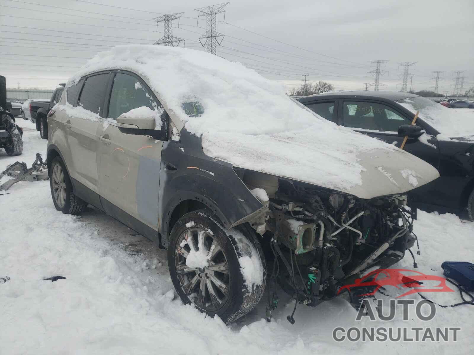 FORD ESCAPE 2017 - 1FMCU0JD0HUC22668