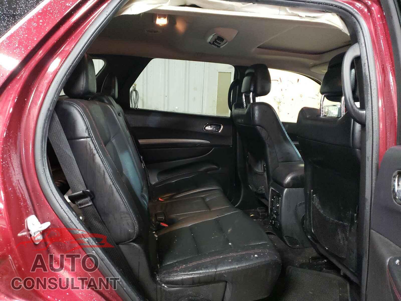 DODGE DURANGO 2018 - 1C4RDJDG5JC372197