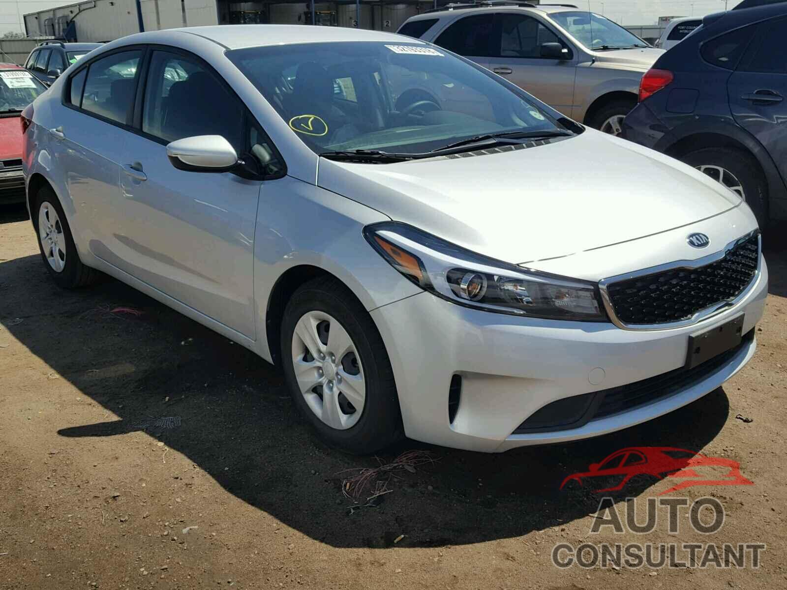KIA FORTE 2017 - 3KPFK4A76HE064599