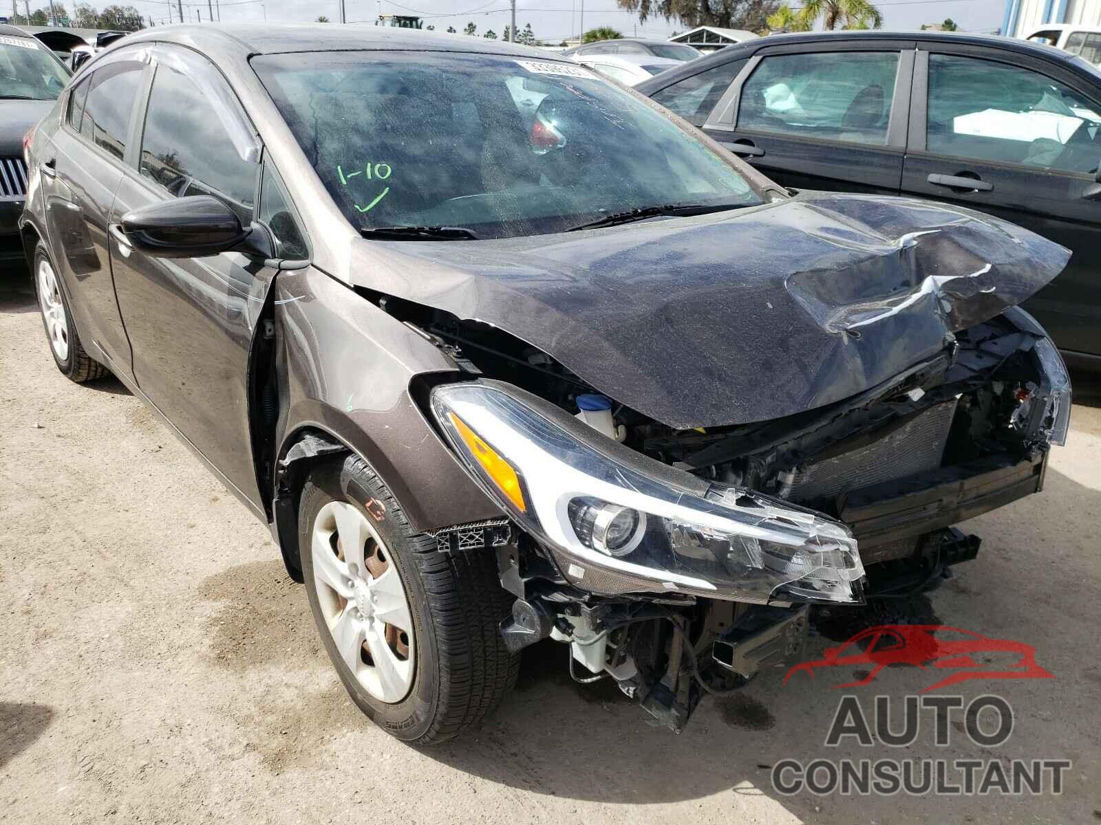 KIA FORTE 2017 - 3KPFL4A77HE017935