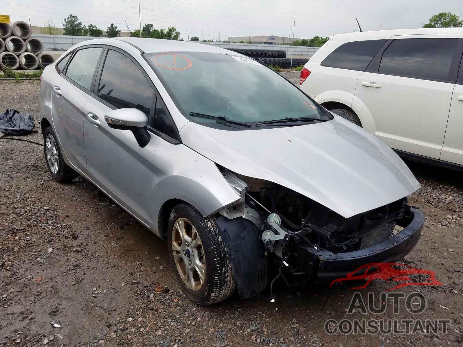 FORD FIESTA 2015 - 5NMS33AD7KH102272