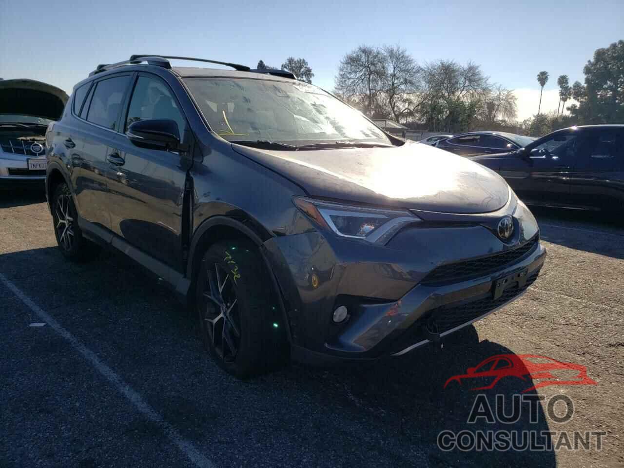 TOYOTA RAV4 2018 - JTMNFREV7JJ174074
