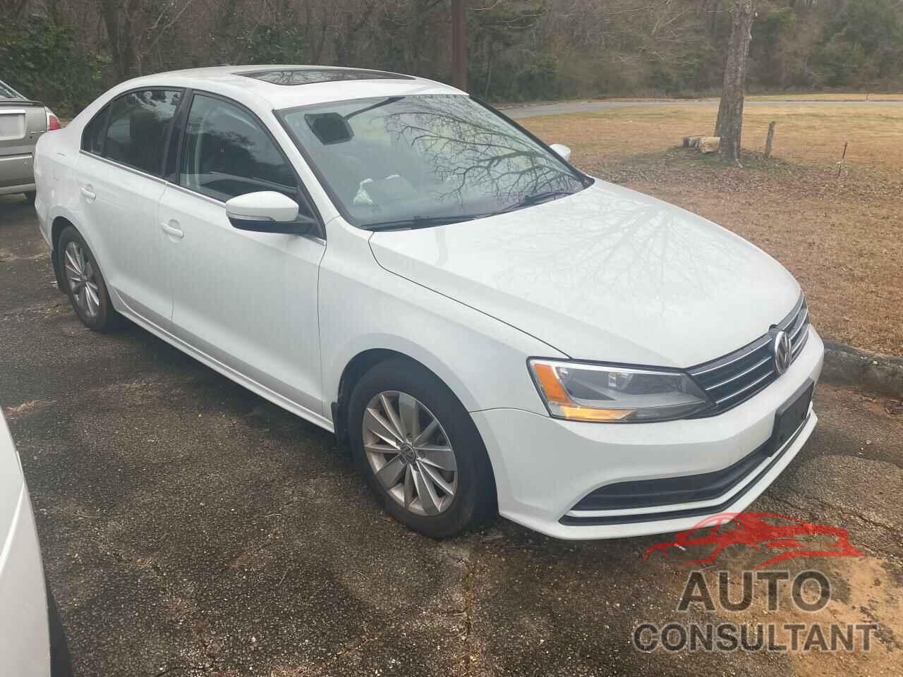 VOLKSWAGEN JETTA 2016 - 3VWD67AJ5GM398956